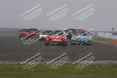 media/Jan-18-2026-CalClub SCCA (Sun) [[8bc6468723]]/Group 3 Race/Turn 1/